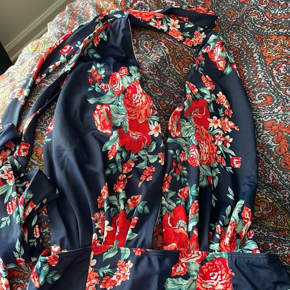 Cocoship XL Floral One Piece Backless Swimsuit with Long Ties - Picture 3 of 7